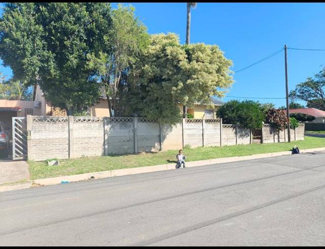3 BEDROOM HOUSE FOR SALE IN STONEYDRIFT